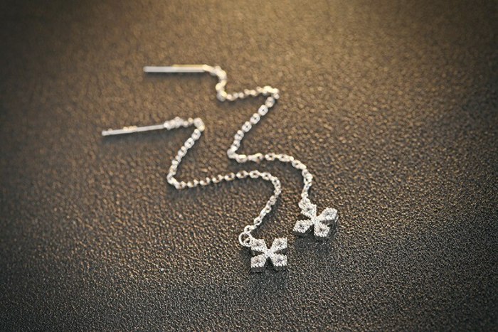 925 Sterling Silver Earrings Women's Korean-Style Simple Long Zircon Clover Flower Hanging Earrings