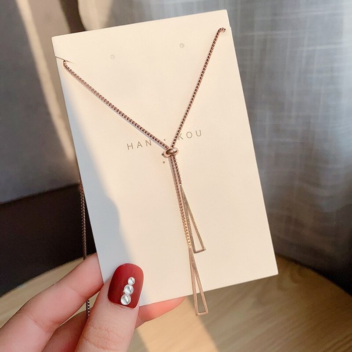 Titanium Steel Necklace Female Small and Simple Triangle Cold Wind Clavicle Chain Ins Tide Rose Gold Net Red Same Style Necklace