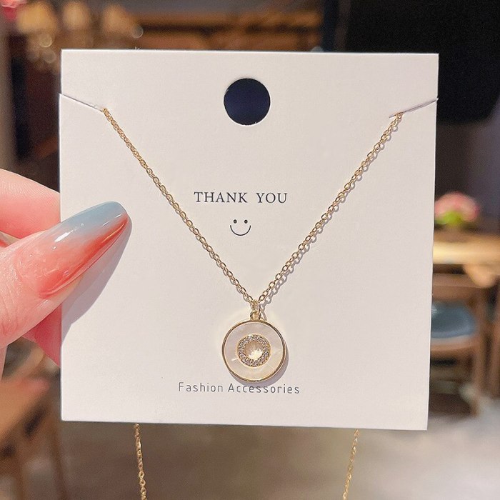 New Personality Necklace Titanium Steel Chain Moon Fritillary Necklace Special Interest Light Luxury Pendant Clavicle Chain