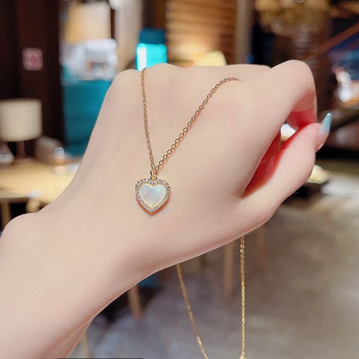 Korean New Style Love Shell Pendant Titanium Steel Necklace for Women Ins Trendy Clavicle Chain Necklace