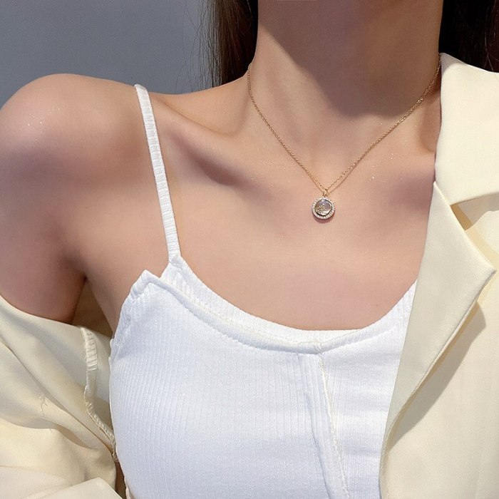 Cymophanitel Pendant Titanium Steel Necklace Female Micro-Inlaid Six-Pointed Star Temperament Clavicle Chain Wholesale