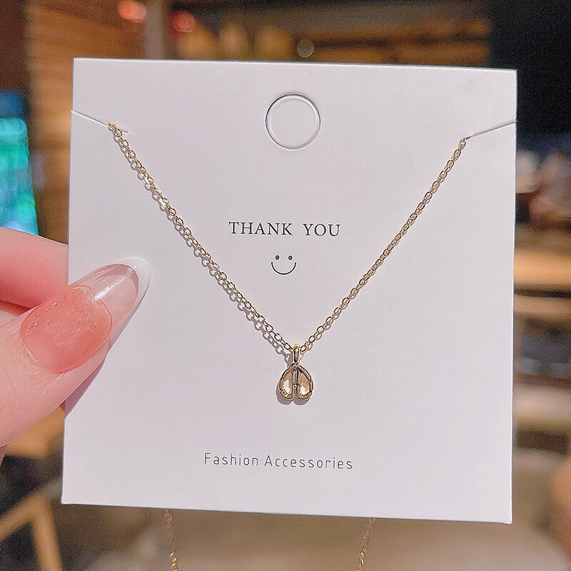 New Design Sense Love Pendant Titanium Steel Necklace for Women Ins Minimalist Style Fashion Short Necklace