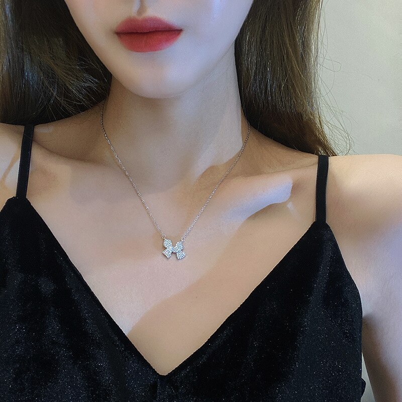 2021 Korean Style Personalized Bow Pendant Titanium Steel Necklace for Women Ins Fashionable Elegant Clavicle Chain Jewelry