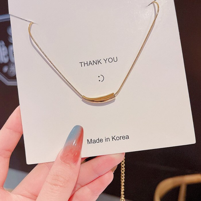Women's Korean-Style Elegant Metal Arc-Shaped Bean Necklace Ins Trendy Titanium Steel Clavicle Chain Necklace