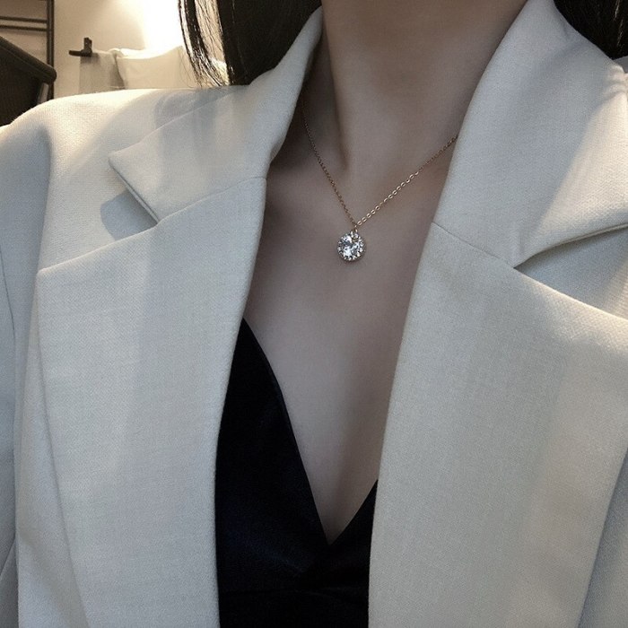 INS Fashion Personalized Zircon Pendant Necklace Women's Elegant Simple Korean Style Clavicle Chain Jewelry Wholesale