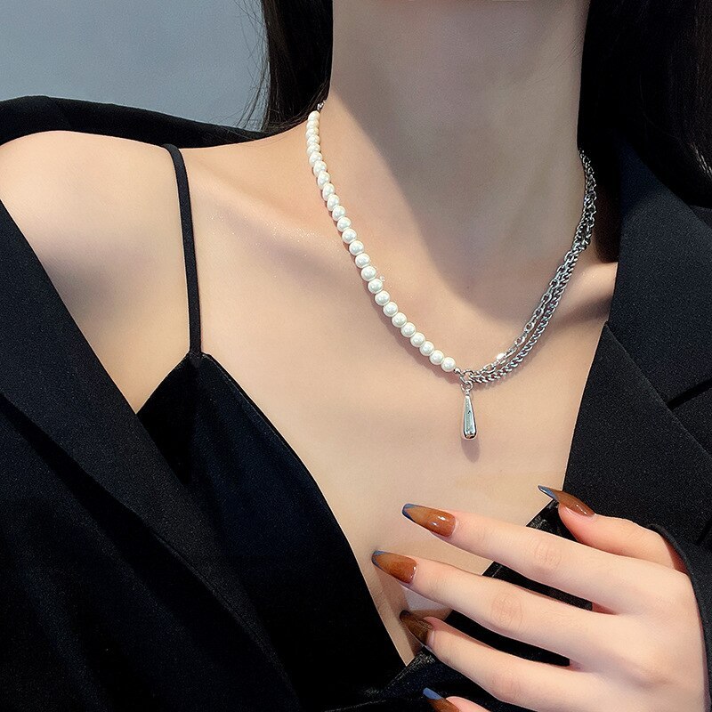Asymmetric Design Pearl Titanium Steel Necklace Female Drop-Shaped Graceful and Fashionable Clavicle Chain