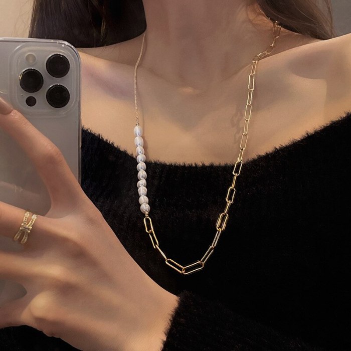 New Korean Style Hip Hop Long Pearl Tassel Sweater Chain Ins Fashion Design Necklace Female Clavicle Chain