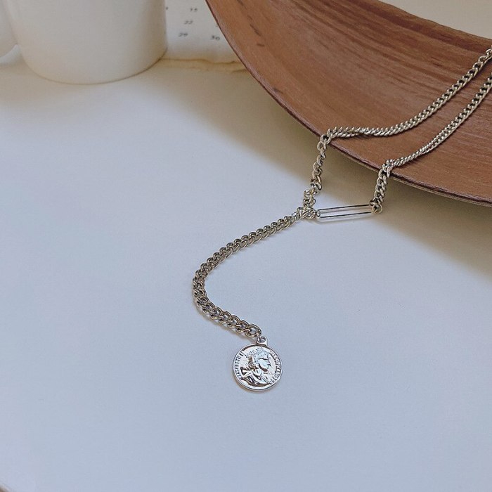 Titanium Steel Clip round Necklace Female Pin Ins Female Fashion Sweater Chain Light Luxury Pendant