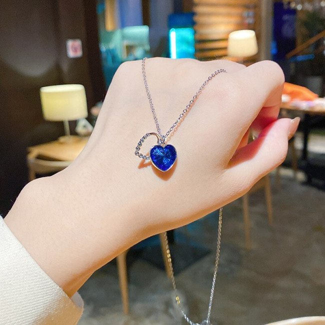 New Korean Style High-Grade Ocean Heart Blue Loving Heart Necklace Female Temperament Trendy Titanium Steel Necklace Wholesale