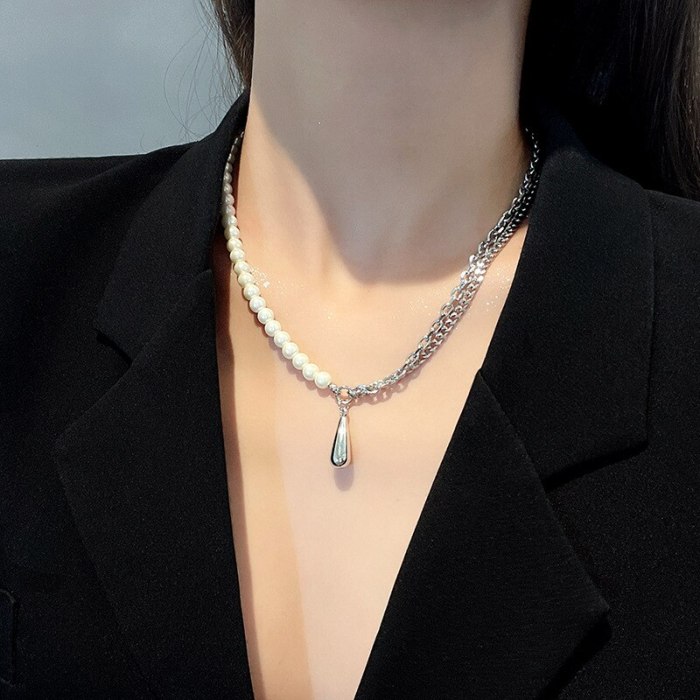 Asymmetric Design Pearl Titanium Steel Necklace Female Drop-Shaped Graceful and Fashionable Clavicle Chain