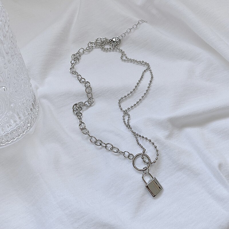 Fashion Sweater Chain Small Lock Necklace for Women Ins Trendy Simple Temperament Titanium Steel Clavicle Chain Pendant