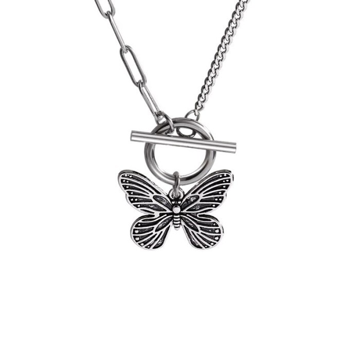 European and American Retro Butterfly Necklace Clavicle Chain Pendant Ins Simple Temperament Titanium Steel Sweater Chain