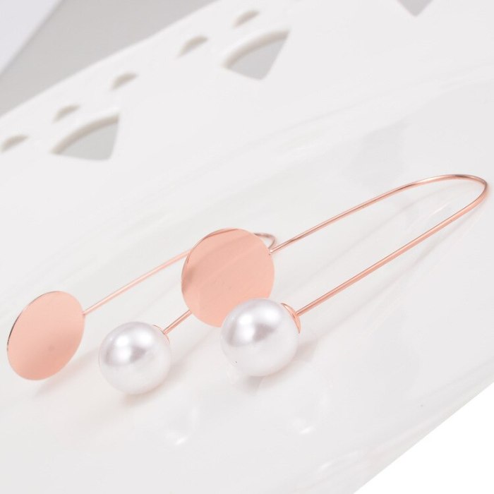 E04 New Graceful and Fashionable Korean Exaggeration Pearl Stud Earrings Disc-Shaped Earrings Women's Titanium Ornament