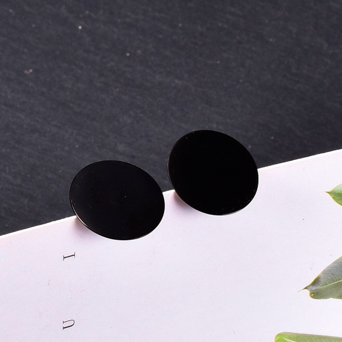 E06 Titanium Steel 18K Gold Fashion Stud Earrings Small Black Xu Small round Small Piece Trendy Color Stud Earrings