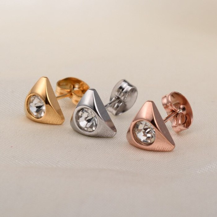 E51 Small Trendy Triangle Rhinestone Earrings Titanium Steel Plated 18K Rose Gold European and American Ornament