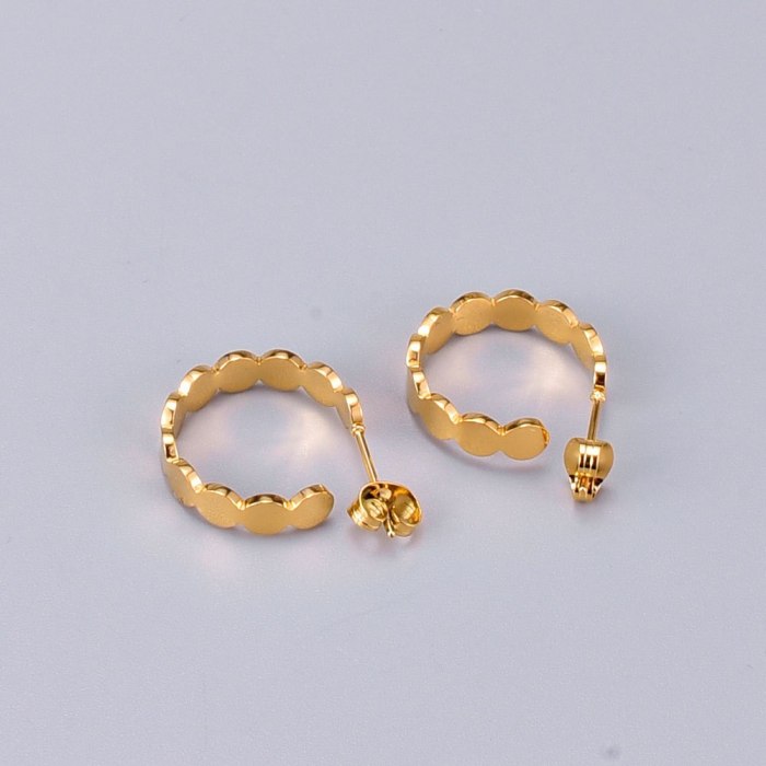 E57 Studs Earrings for Women Small Ear Ring Simple European and American Style Titanium Steel 18K Gold Plating