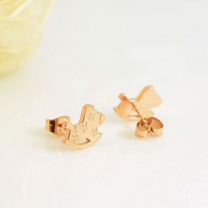E88 Korean Style Small Wooden Horse Stud Earrings Titanium Steel Plated K Rose Gold Titanium Steel Earrings Korean Earrings