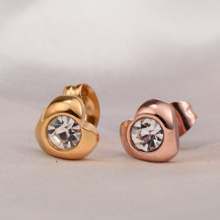 E52 Fashion Trendy Heart Shape with Diamond Earrings Titanium Steel Plated 18K Rose Gold European and American Style Jewelry