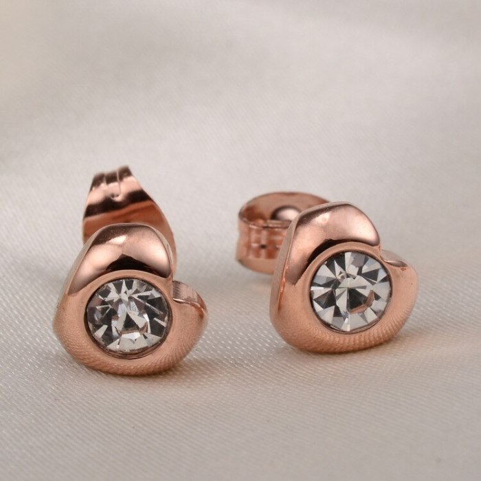 E52 Fashion Trendy Heart Shape with Diamond Earrings Titanium Steel Plated 18K Rose Gold European and American Style Jewelry