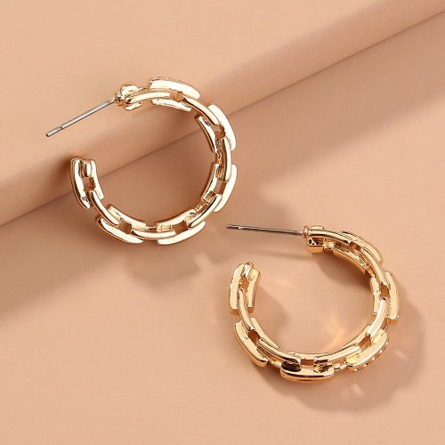 Best Seller in Europe and America Creative Earrings C- Type Hollow Metal Texture Versatile Fashion Stud Earring Accessories Ins