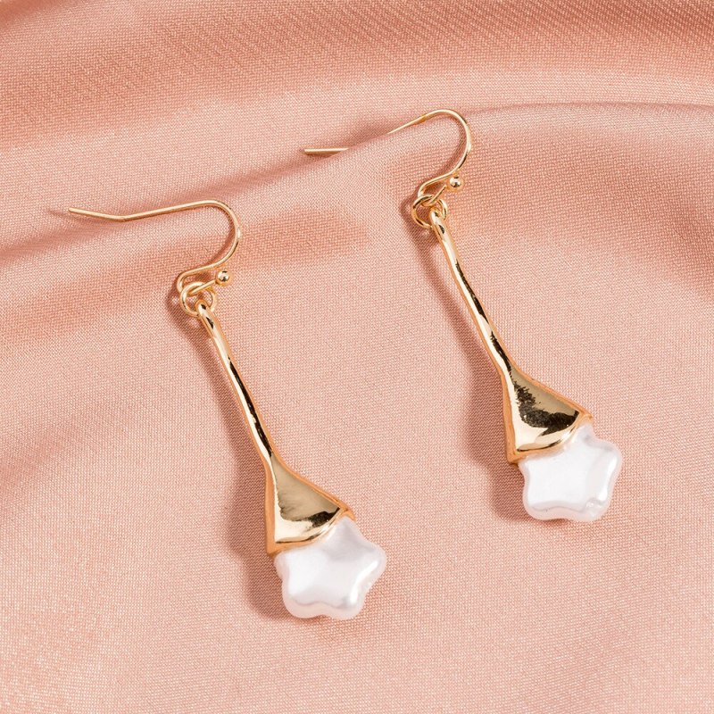 European and American Fashion Minimalist All-Match Jewelry Metal Good Texture Personality Five-Pointed Star Pearl Earrings
