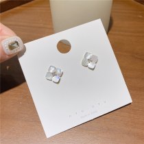 Korean S925 Silver Pin Shell Earrings Small Square Flower Stud Earrings Student Online Red All-Match Earrings for Women