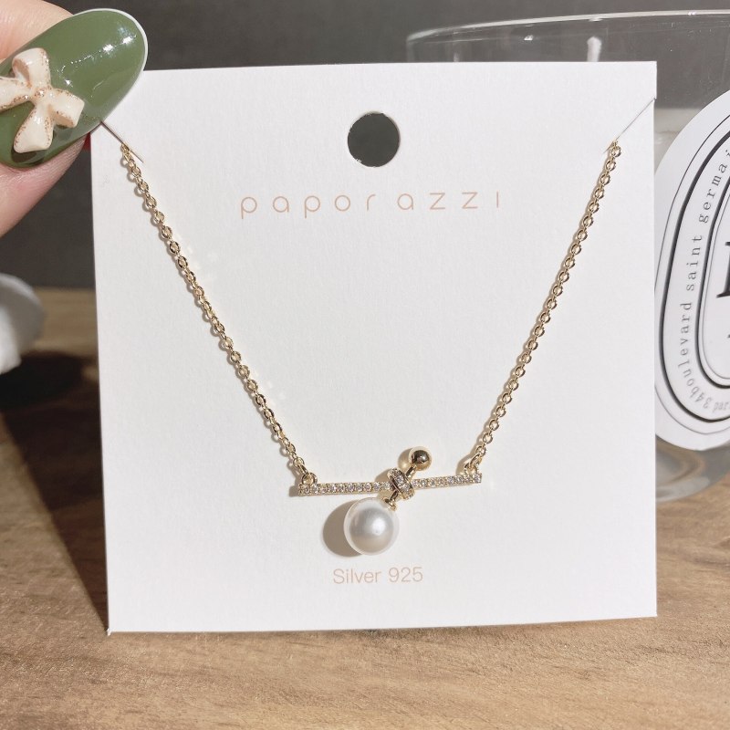 New Arrival Pearl Necklace Cold Style Cross Geometric Clavicle Chain Women's Simple All-Matching Graceful Necklace