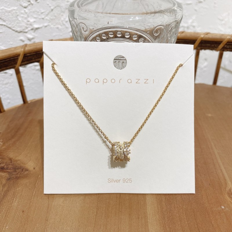 Korean Style New Gold-Plated Zircon Necklace Personality All-Match Circle Pendant Temperament Clavicle Chain