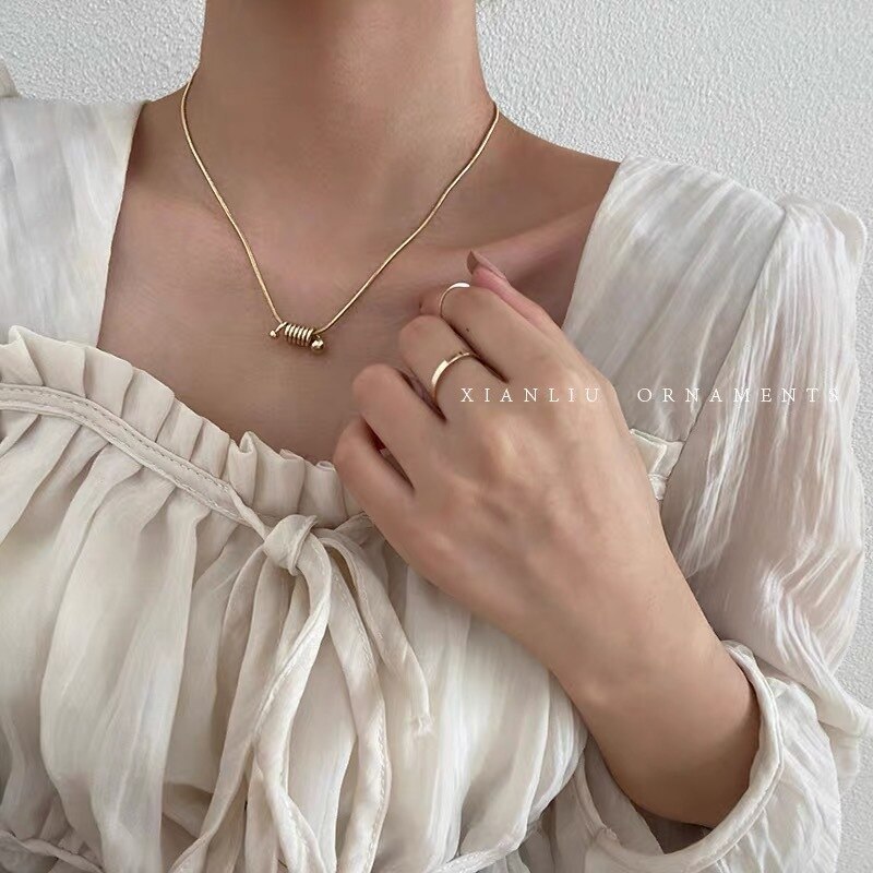 Korean Niche Design Necklace Women's Simple Elegant Geometric Titanium Steel Clavicle Chain Cold Style Necklace