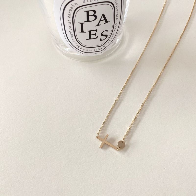 Korean Style Simple Cross Necklace Design Clavicle Chain Personality All-Match Hot Selling Necklace Wholesale