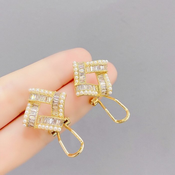Super Fairy Square Zircon Asterism Stud Earrings Korean-Style Simple Sterling Silver Needle Graceful and Petite Stud Earrings
