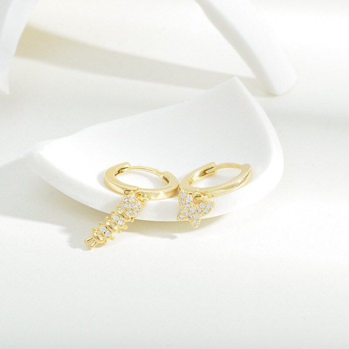 High Sense Korean Style Korean Earrings Suit Fashion Creative Micro Inlaid Zircon Bee Peach Heart Pendant Earclip Earrings