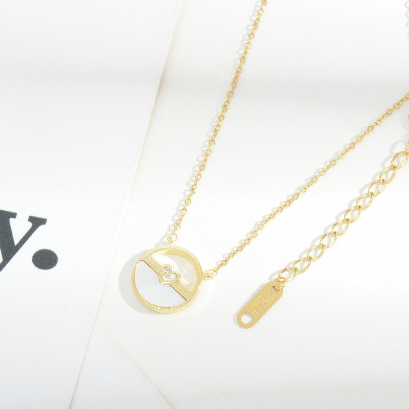 Peach Heart Necklace Special Interest Light Luxury Simple Student Mori Style Fresh Internet Celebrity Clavicle Chain Jewelry
