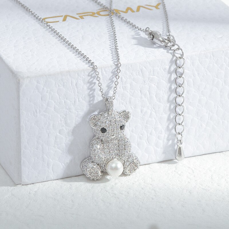 New Necklace Cute Bear Short Pearl Necklace Exquisite Light Luxury Necklace Female Accessories