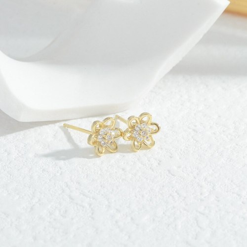 Sterling Silver Needle Three Piece Set Combination Ear Studs One Card Three Pairs of Petals Student Mini and Simple Earrings