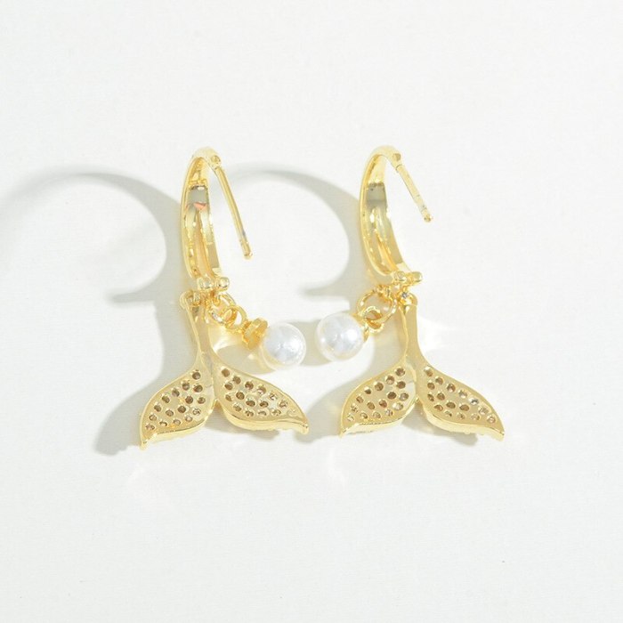 New Fishtail Pearl Earrings for Women Summer Temperament Entry Lux Internet Celebrity Sterling Silver Needle Ear Studs