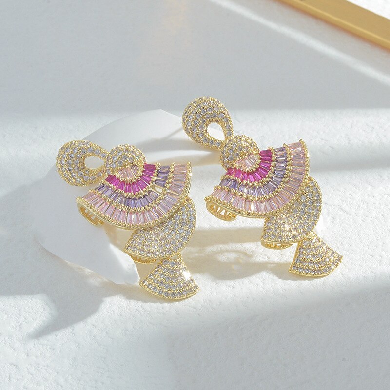 Colorful Zircon Small Skirt Earrings Sterling Silver Needle Earrings Three-Dimensional Gradient Pink Scallop Earrings e1037