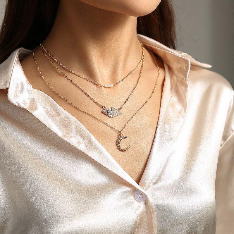 Hot-Selling New Products Accessories Women's Summer Popular Natural Freshwater Pearl Abalone Shell Multi-Layer Necklace Ins