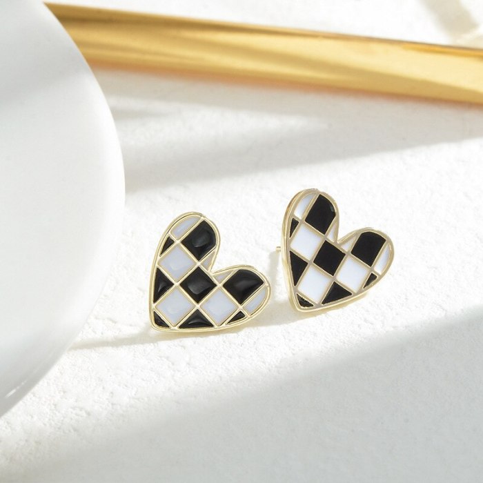 Sterling Silver Needle Oil Drop Peach Heart Stud Earrings For Women Niche Design Earrings 2021 New Ornament