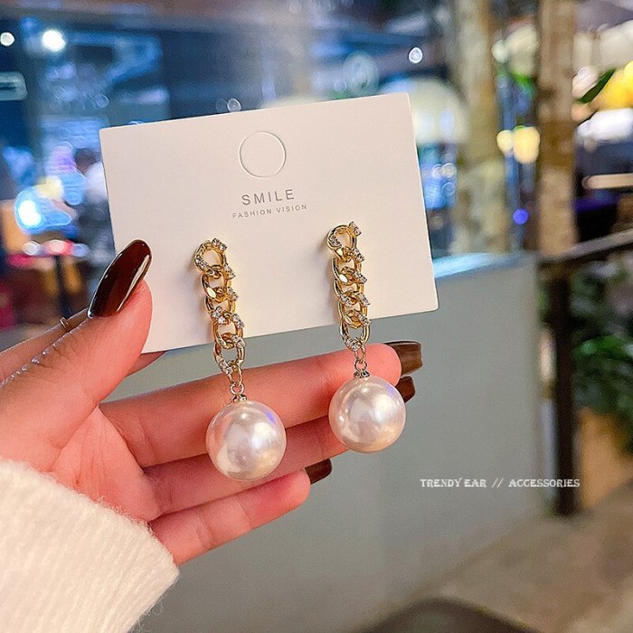 Sterling Silver Needle Pearl Diamond Geometric Chain Earrings for Women