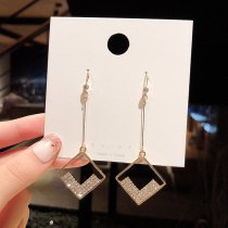 Wholesale 925 Silver Needle Diamond Shaped Earrings Long Earrings Dropshipping