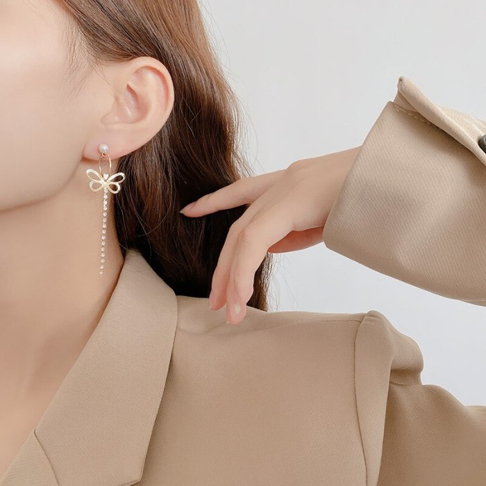 Sterling Silver Needle Rhinestone Bow fashion earrings Female Long Fringe Earrings jewelry for women