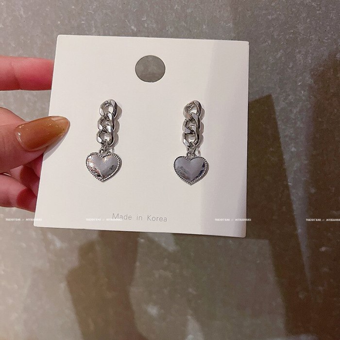 Sterling Silver Needle Long Love Heart Chain Earrings Female Earrings Wholesale