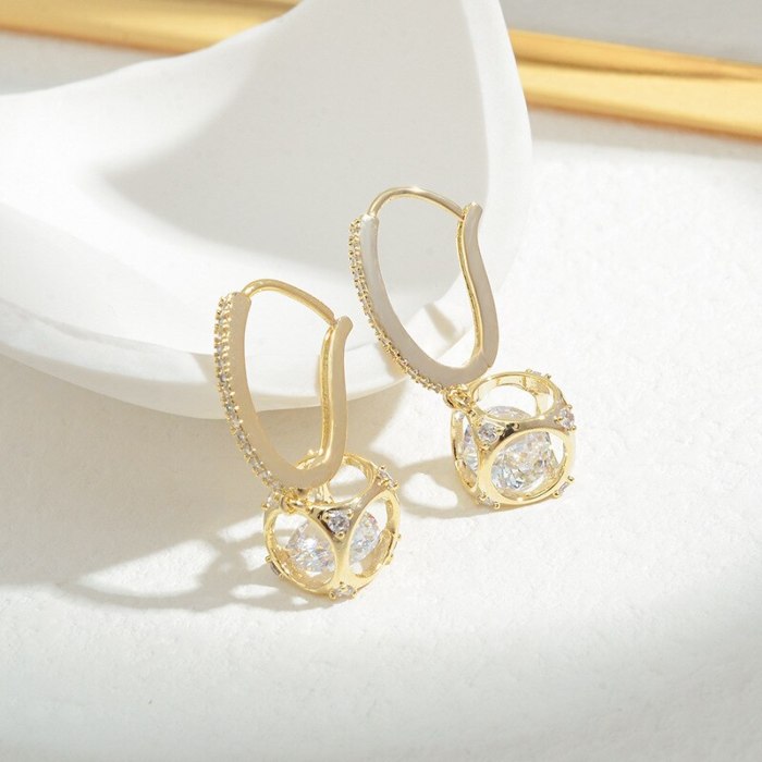 Wholesale Ins Zircon Hollow Lucky Ball Drop Earrings Exquisite Ear Clip Fashion Earrings for Women e1095