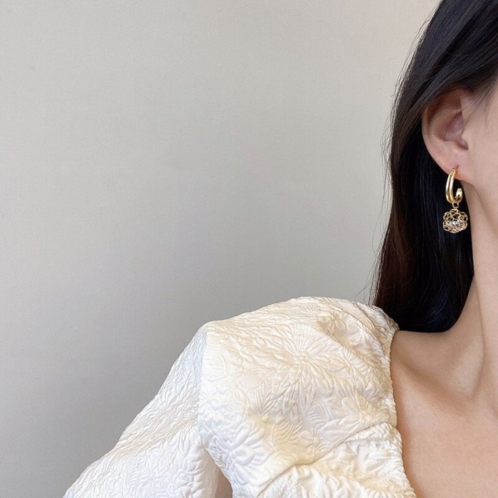 Wholesale Sterling Silver Pin New Flower Earrings Women's Fashion Ear Studs Earrings Jewelry Gift