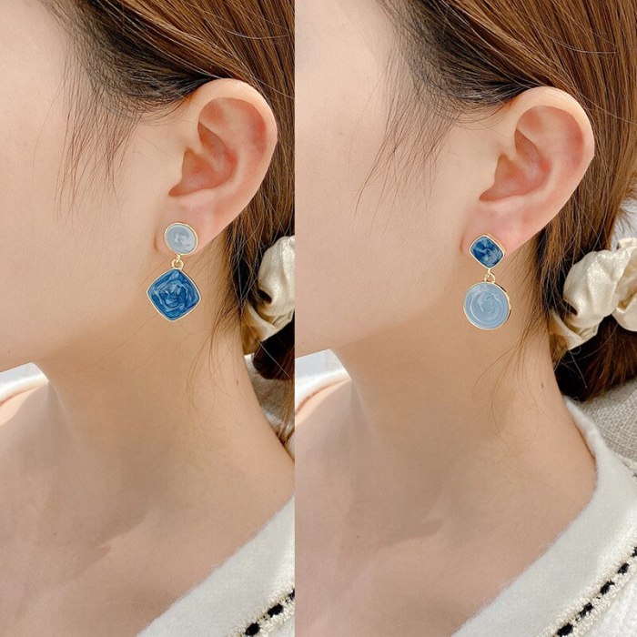Wholesale Sterling Silver Pin Drop Oil Contrast Color Irregular Earrings Female Stud Earrings Jewelry Gift