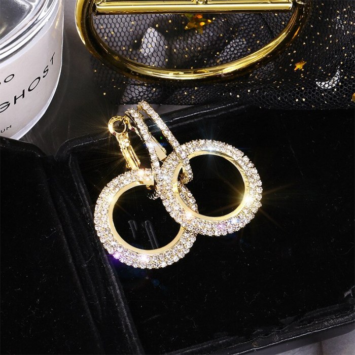 Wholesale Sterling Silver Pin Post New Earrings Diamond Geometric Circle Ear Studs Earrings for Women Jewelry Gift