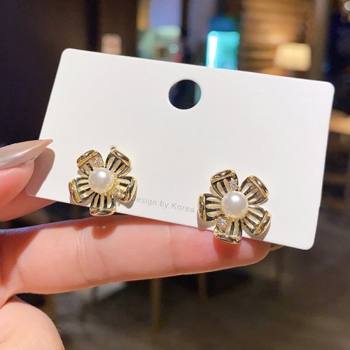 Wholesale Sterling Silver Pin Post Earrings Women's Pearl Small Flower Ear Studs Earrings Jewelry Gift