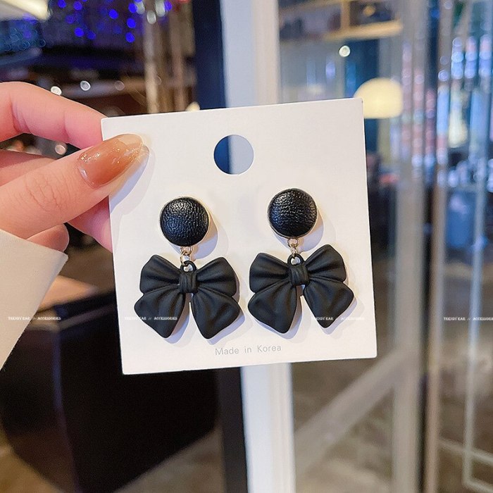 Wholesale Black Bowknot Earrings for Women 925 Silver Stud Earrings Jewelry Gift