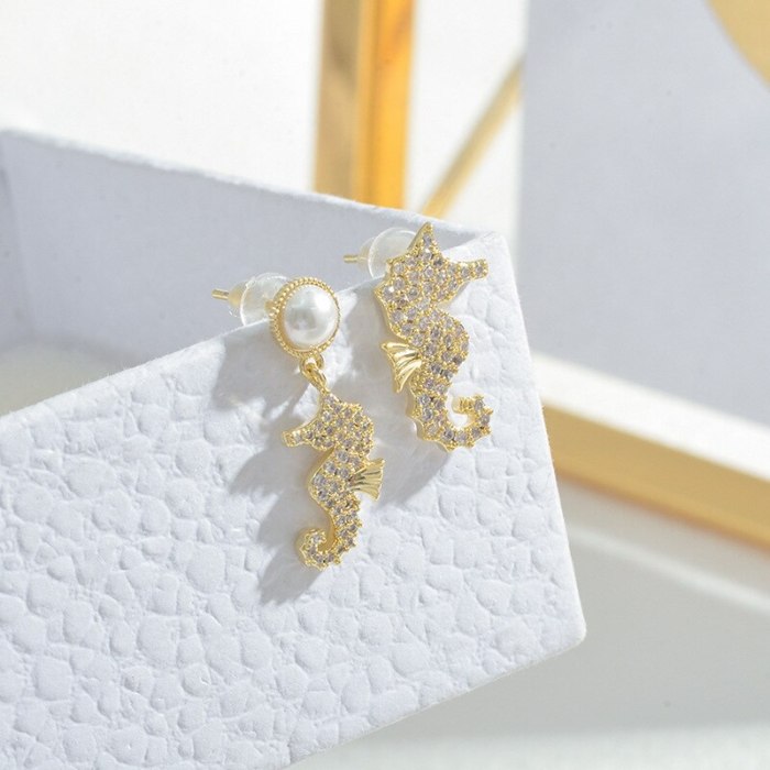 Wholesale Asymmetric Seahorse Stud Earrings for Women Sterling Silver Pin Post Zircon Ornament Jewelry Gift